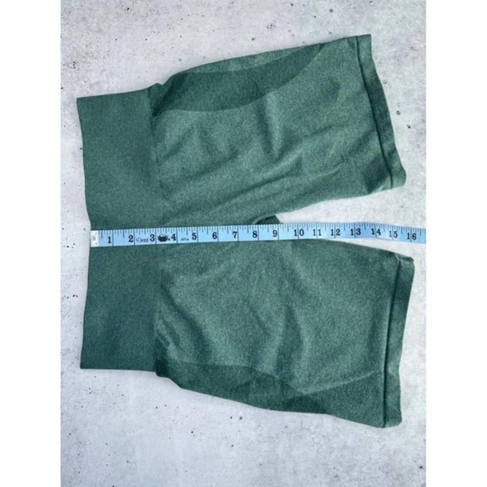 NVGTN Contour‎ Seamless Shorts Forest Green L High Waist Gymcore Workout
